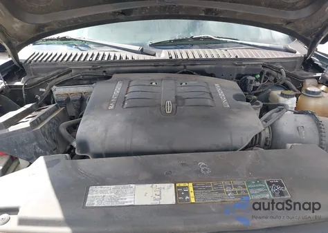 2003 Lincoln Navigator z USA, uszkodzony, nr VIN 5LMFU27R03LJ36915